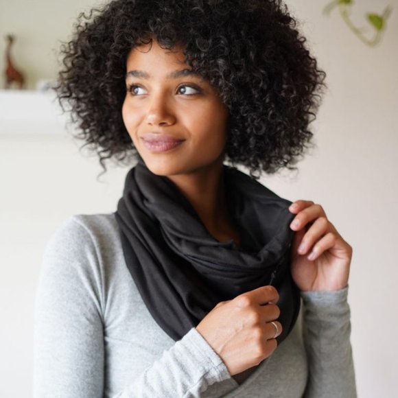 BEYOND YOGA Hidden Pocket Infinity Scarf NIP - Picture 1 of 4